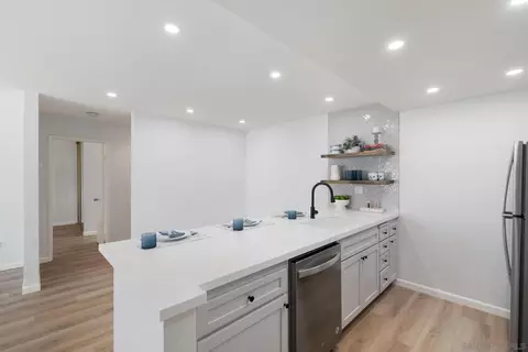 10737 San Diego Mission Rd #105, San Diego, CA 92108