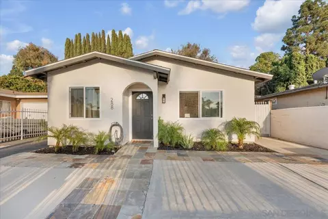288 Lustrosos St, Oceanside, CA 92057