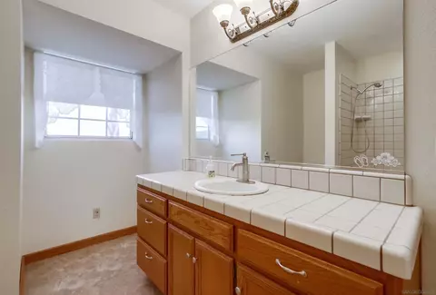 Bath - 16521 Wikiup Rd, Ramona, CA 92065 photo 3 of 3