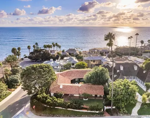 6004 Avenida Cresta, La Jolla, CA 92037