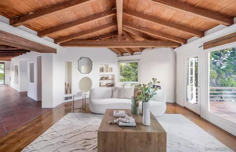 Other - 6004 Avenida Cresta, La Jolla, CA 92037 photo 3 of 13