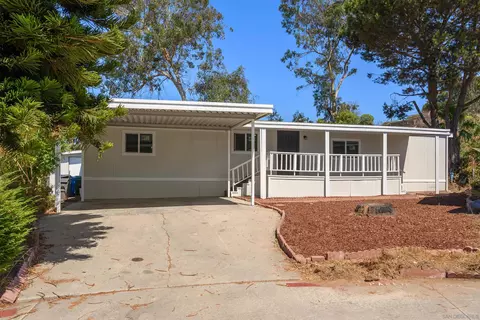 12690 Jackson Hill Dr #SPC 24, El Cajon, CA 92021