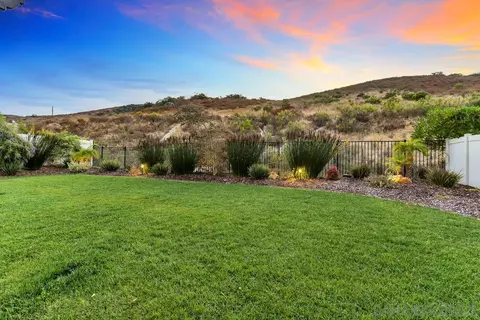 8990 Hightail Dr, Santee, CA 92071 photo 6