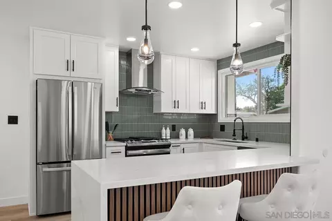 4741 Appleton St, San Diego, CA 92117