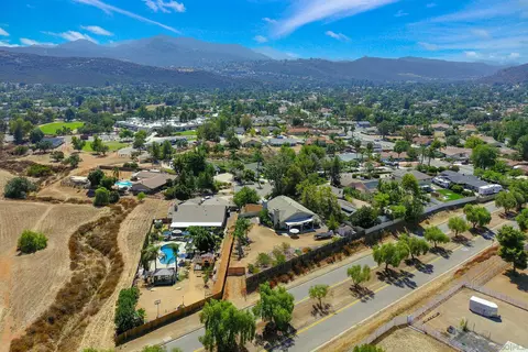 23928 Otero Way, Ramona, CA 92065 photo 5