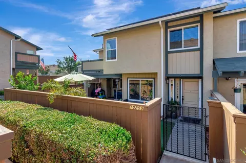 10259 Princess Sarit Way, Santee, CA 92071 photo 2