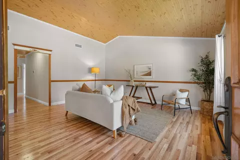 329 Sacramento Ave, Spring Valley, CA 91977 photo 4