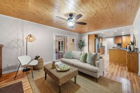 329 Sacramento Ave, Spring Valley, CA 91977 photo 11