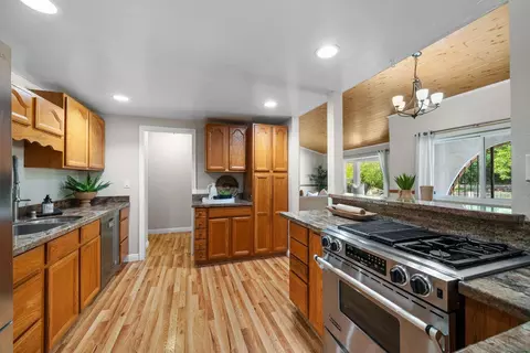 329 Sacramento Ave, Spring Valley, CA 91977 photo 7