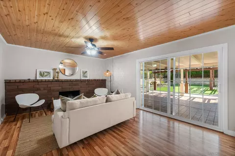 329 Sacramento Ave, Spring Valley, CA 91977 photo 10