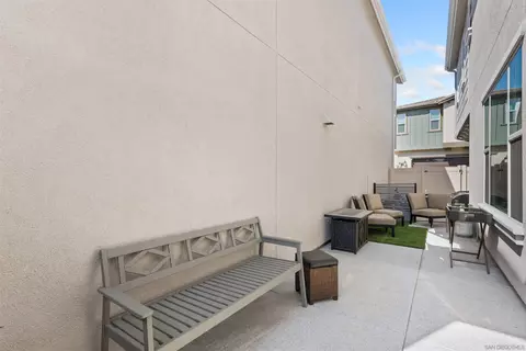 2737 Pepino St, Spring Valley, CA 91977 photo 24