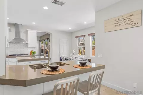 1153 Pacifica Ave, Chula Vista, CA 91913 photo 16