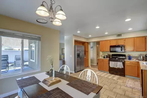 Other - 43110 Corte Landeros, Temecula, CA 92592 photo 2 of 7