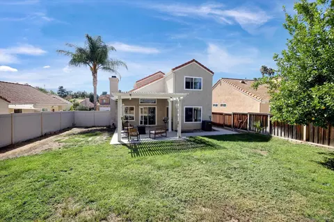 Exterior - 43110 Corte Landeros, Temecula, CA 92592 photo 7 of 9