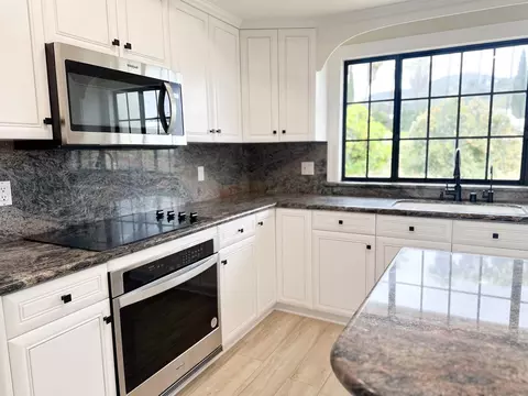 Kitchen - 1957 Friendly Dr, Vista, CA 92084 photo 2 of 4