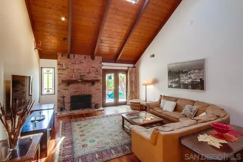 14241 Mango Dr, Del Mar, CA 92014 photo 5
