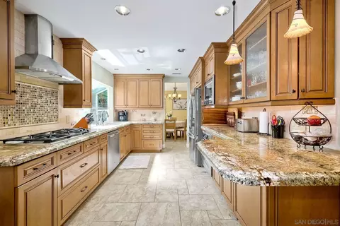 2025 Aspen Ln, El Cajon, CA 92019 photo 2