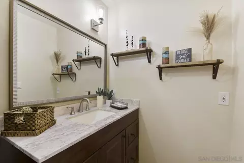 13042 Beechtree St, Lakeside, CA 92040 photo 18