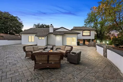 Exterior - 2094 Via Del Torrie, Alpine, CA 91901 photo 4 of 5