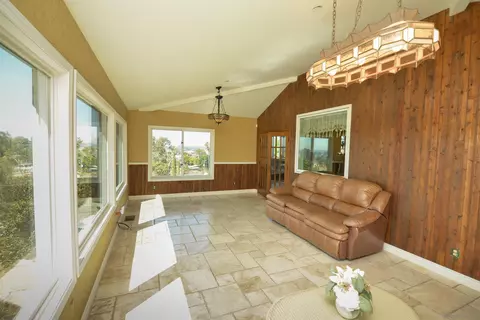 Living - 1746 Smokey Ln, Spring Valley, CA 91977 photo 2 of 2