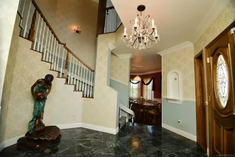 Entry Way - 1746 Smokey Ln, Spring Valley, CA 91977 photo 2 of 7