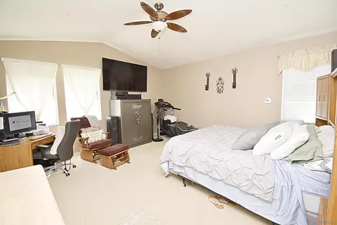 Bedroom - 23538 Forest Hill Dr, Ramona, CA 92065 photo 3 of 8