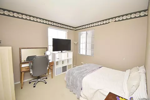Bedroom - 23538 Forest Hill Dr, Ramona, CA 92065 photo 4 of 8