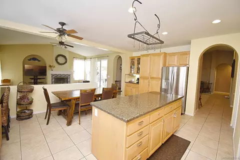 Kitchen - 23538 Forest Hill Dr, Ramona, CA 92065 photo 1 of 4