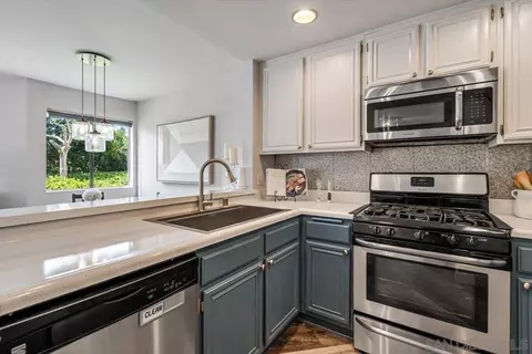 2958 Alanwood Ct, Spring Valley, CA 91978 photo 10