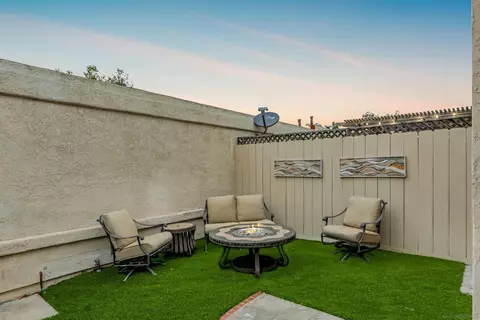 6959 Peach Tree, Carlsbad, CA 92011 photo 29