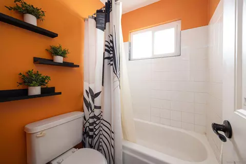 Bath - 9727 Winter Gardens Blvd #96, Lakeside, CA 92040 photo 2 of 2