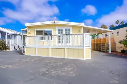 314 Channel Ln, Oceanside, CA 92054 photo 2