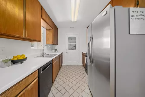 Kitchen - 8877 Kelburn Ave, Spring Valley, CA 91977 photo 6 of 6