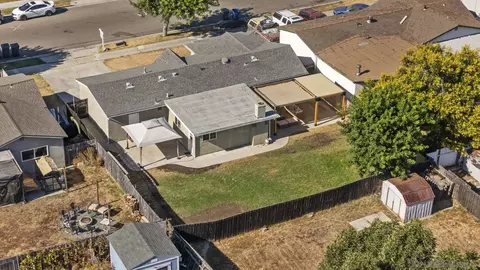 View/Area - 8877 Kelburn Ave, Spring Valley, CA 91977 photo 9 of 13
