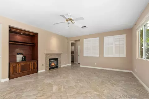 Living - 33438 Fox Rd, Temecula, CA 92592 photo 7 of 8