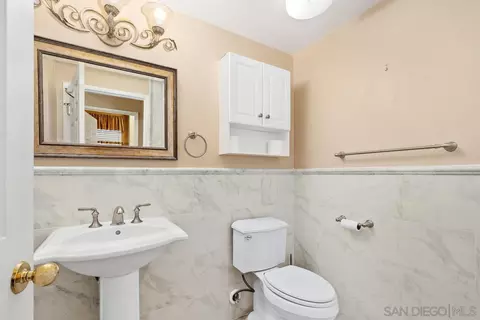 Bath - 33438 Fox Rd, Temecula, CA 92592 photo 1 of 5