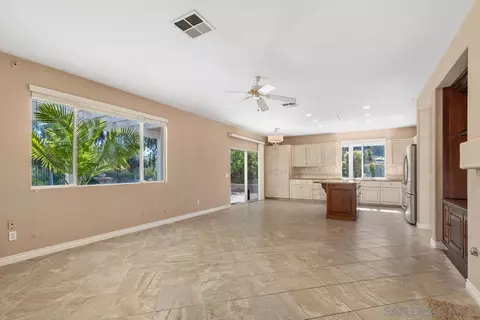 Living - 33438 Fox Rd, Temecula, CA 92592 photo 6 of 8