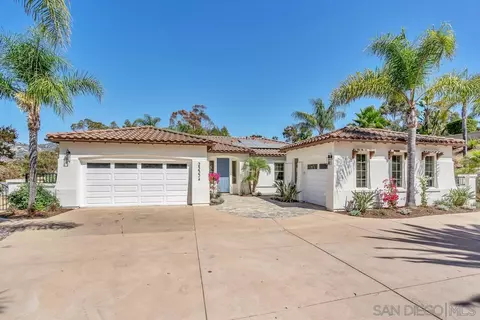 Exterior - 25334 Rue De Fleur, Escondido, CA 92026 photo 5 of 12