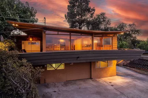 3786 El Canto Dr, Spring Valley, CA 91977