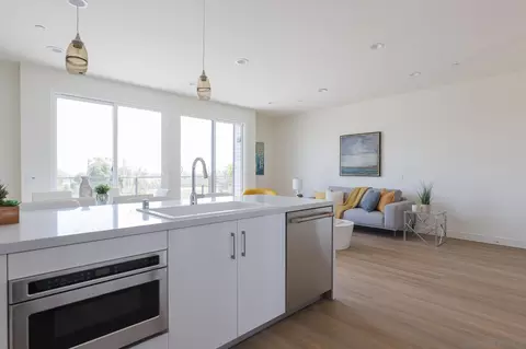 Kitchen - 8252 High St, La Mesa, CA 91941 photo 4 of 4