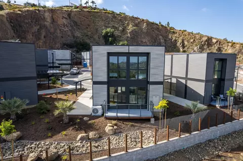 Exterior - 8252 High St, La Mesa, CA 91941 photo 2 of 3
