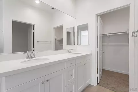 4117 Mission Tree Way, Oceanside, CA 92057 photo 18