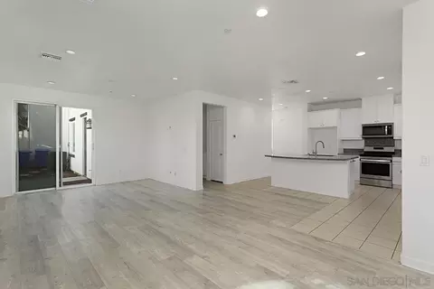 4117 Mission Tree Way, Oceanside, CA 92057 photo 5
