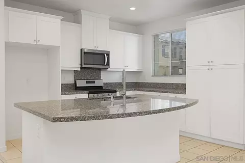 4117 Mission Tree Way, Oceanside, CA 92057 photo 10