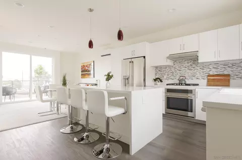 8258 High St, La Mesa, CA 91941 photo 3