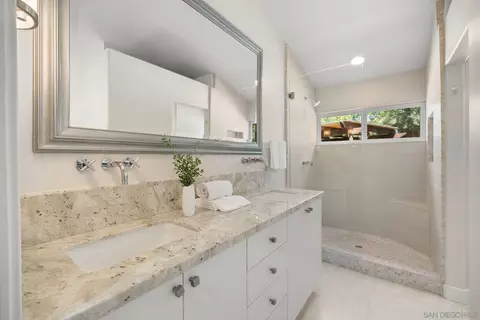 2123 Willowbrook St, Escondido, CA 92029 photo 33