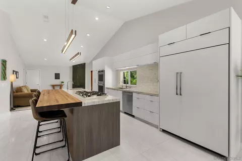 2123 Willowbrook St, Escondido, CA 92029 photo 12