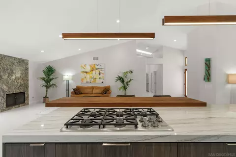 2123 Willowbrook St, Escondido, CA 92029 photo 13