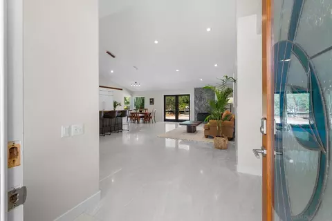 2123 Willowbrook St, Escondido, CA 92029 photo 8