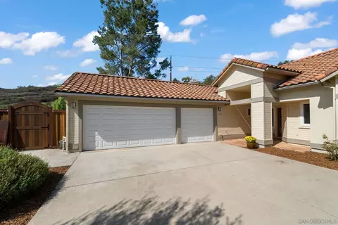 2123 Willowbrook St, Escondido, CA 92029 photo 6